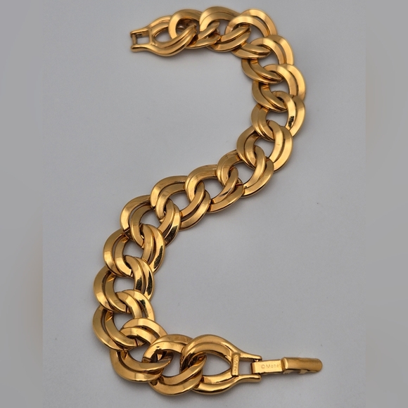 Vintage Monet Gold Plated Double Link Chain Bracelet Chunky Statement 1980s - Picture 8 of 12